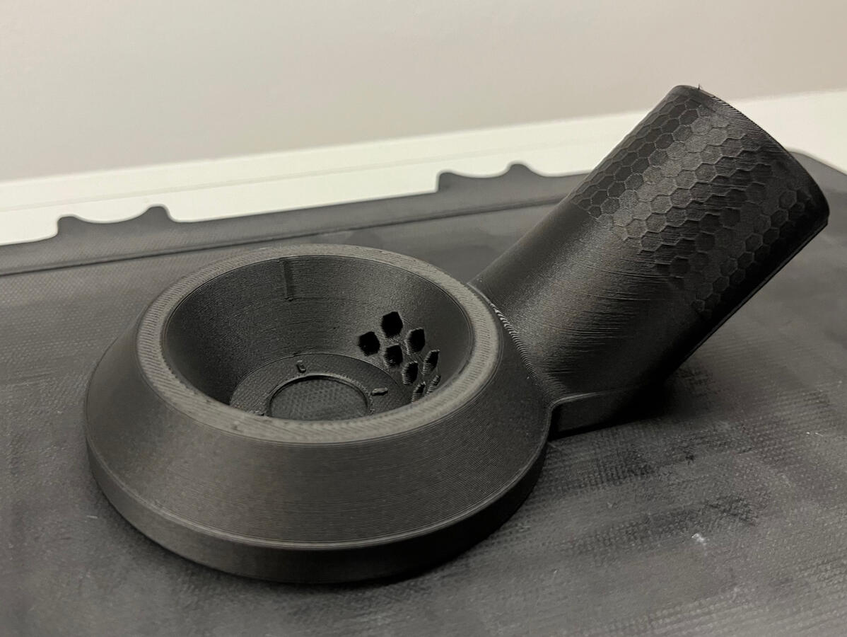 Vakuumsko držalo za ostanke vrtanja